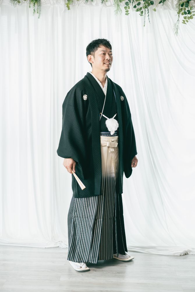 Wedding photo shoot with Japanese kimono_at studio_solo